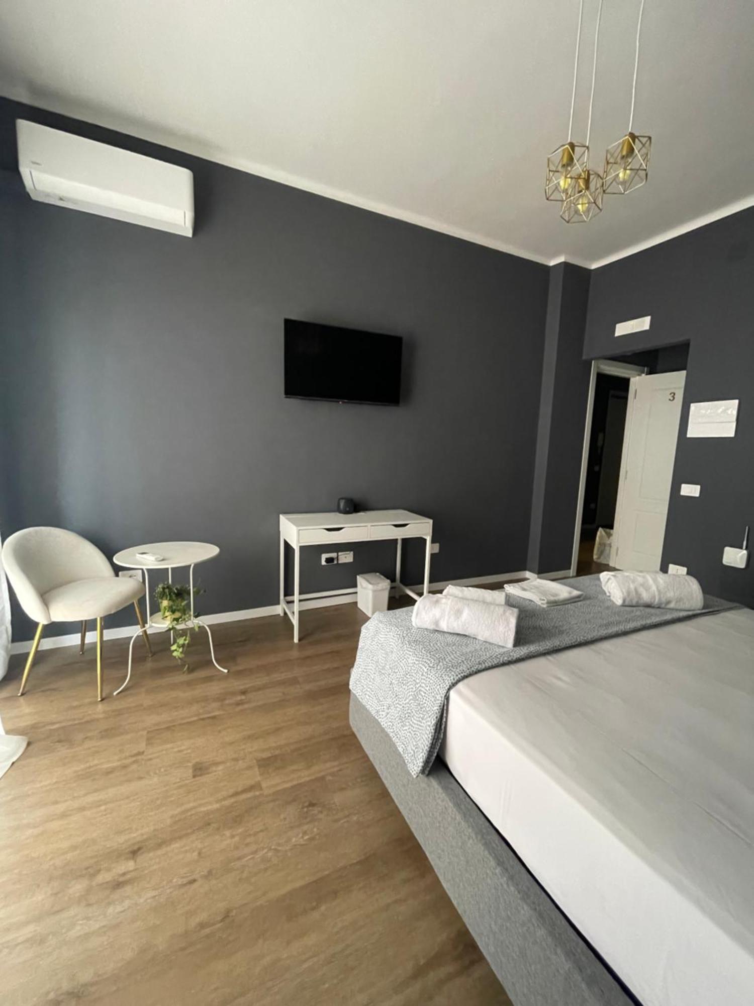 Isvi Bari Comfort Rooms Exterior foto