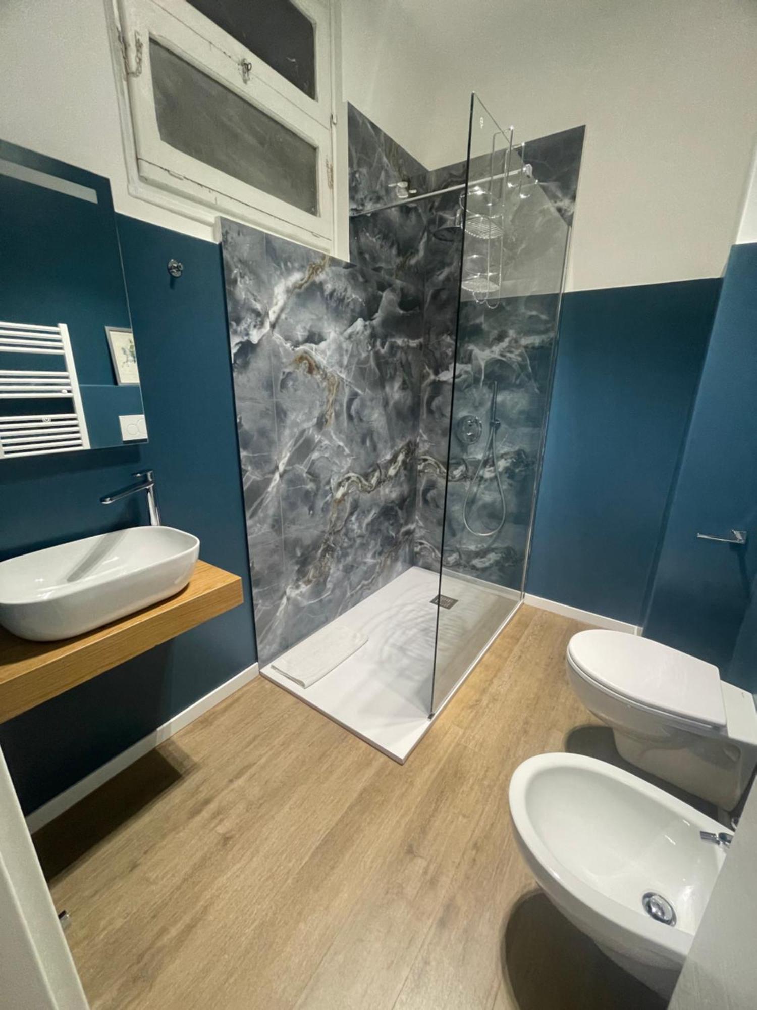 Isvi Bari Comfort Rooms Exterior foto